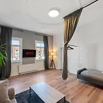 Apartment Backhome - Xl - Parkhaus - Fantastische Schlosslage - Smarttv - Waschmaschine - Netflix - 90qm - 24h Checkin - 2 Ludwigsburg